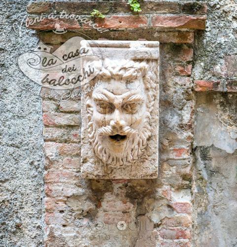 Hostal La Casa Dei Balocchi B&B