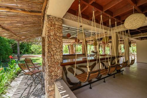 Bed & Breakfast Tombo House