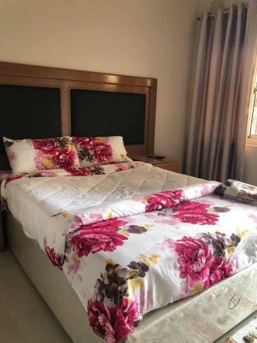 Hostal Naties Guest House
