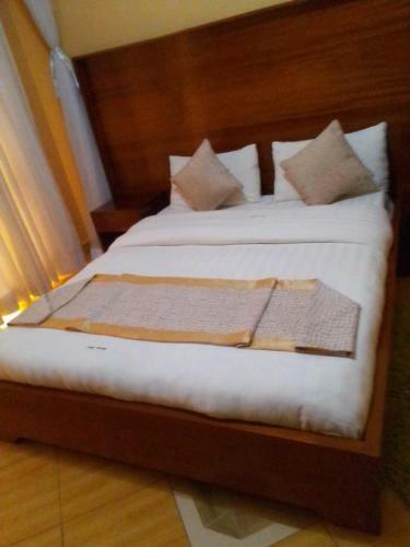Kevin Twin Bed Room