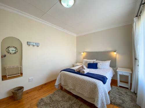 Bob Bouwer Sea View Apartment
