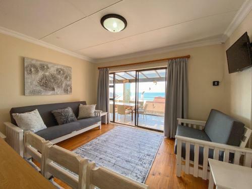 Bob Bouwer Sea View Apartment