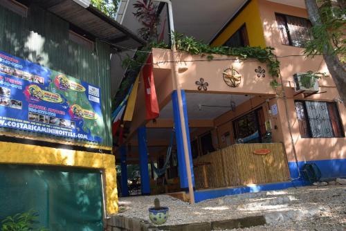 Pura Vida Mini Hostel - Tamarindo Costa Rica