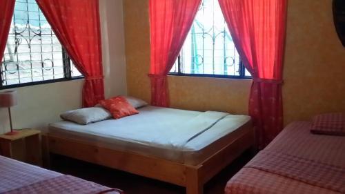Pura Vida Mini Hostel - Tamarindo Costa Rica