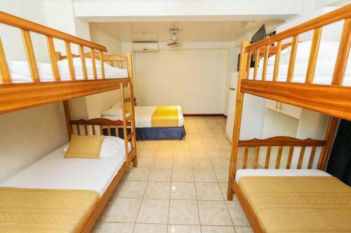 Hotel Flor Blanca