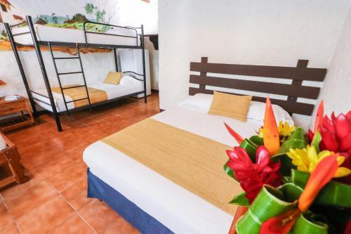 Hotel Flor Blanca