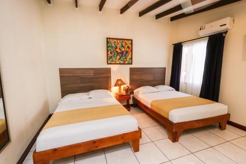 Hotel Flor Blanca