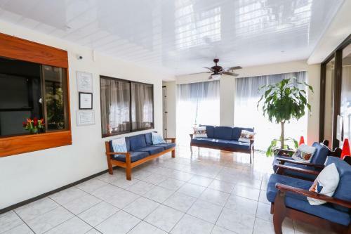 Hotel Flor Blanca