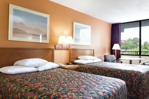 Motel Days Inn Raleigh South