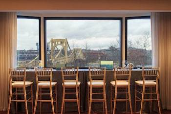 Renaissance Pittsburgh Hotel