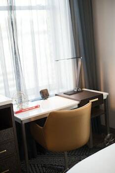 Renaissance Pittsburgh Hotel