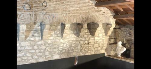 Hostal Torre Caetani- Night In A Medieval Tower