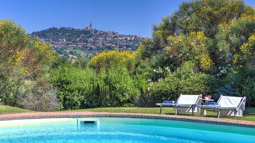 Villa Poggiente 15&2
