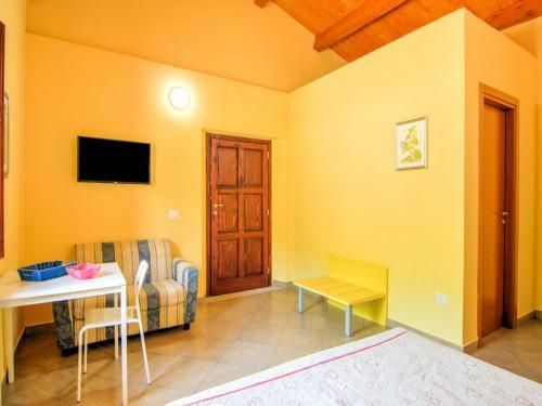 Vibrant Villa In Torre Di Ruggiero With Sauna