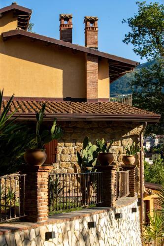 Villa Lara