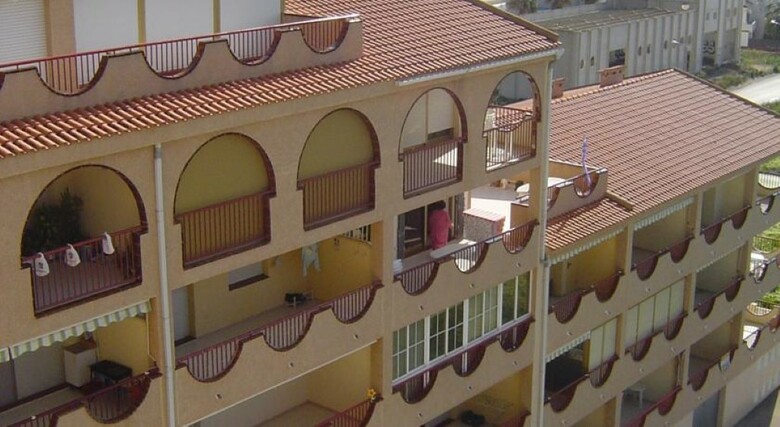 Apartamentos La Volta.