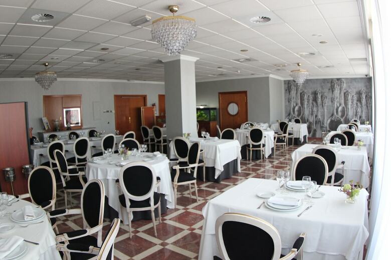 Hotel Vila-real Palace
