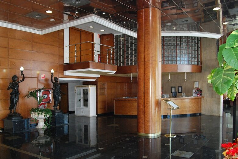 Hotel Vila-real Palace