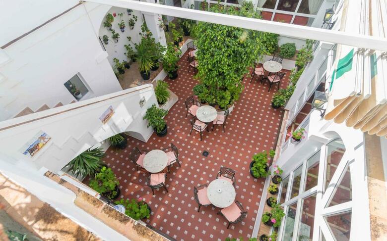Hotel Los Olivos