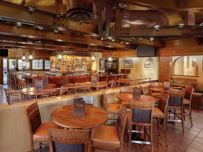 Hotel Pointe Hilton Squaw Peak
