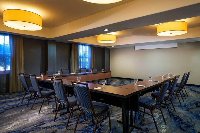 Hotel Fairfield Inn & Suites By Marriott Old Town