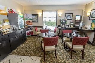 Hotel Quality Inn Heart Of Savannah
