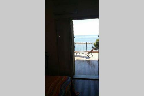 Apartamento Splendido Attico Di Fronte Al Mare