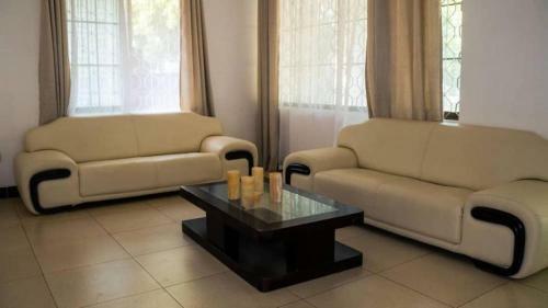 Upper Hill Lodge