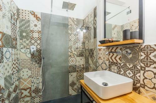 Hostal Ogliastroom
