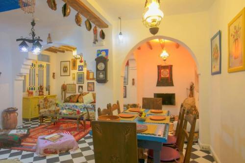 Hostal Afra House