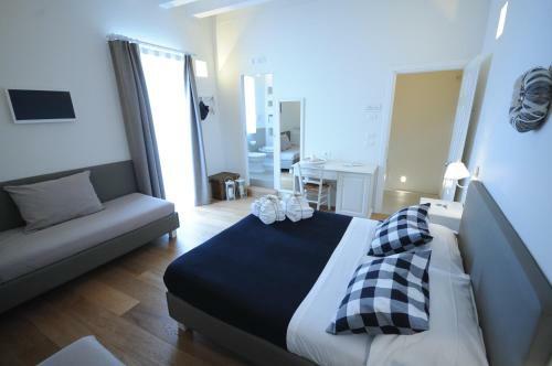 Hostal La Maison