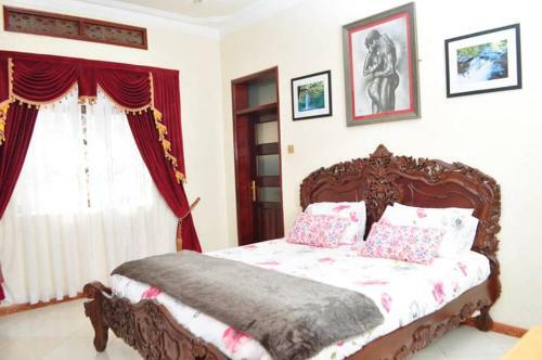 Villa Plot 4 Kavuma Close