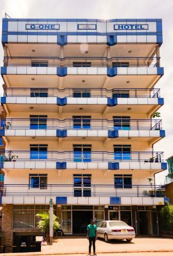 G-one Hotel