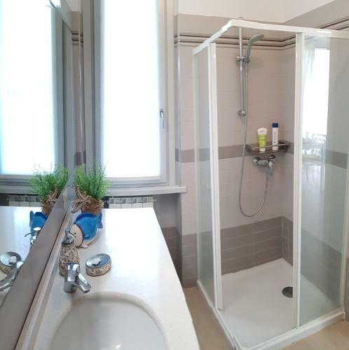 Apartamento Appartamento Olivi Mit Seeblick
