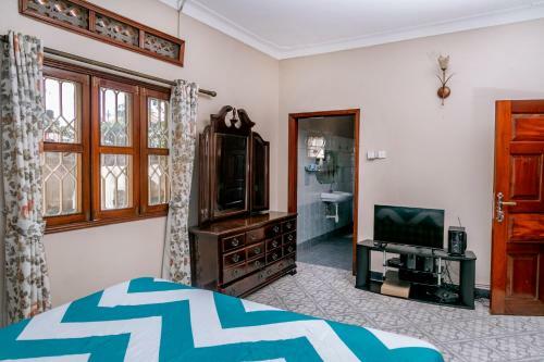Good Vale Home