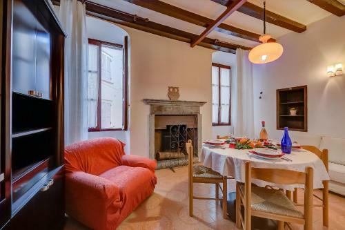Il Gufo Apartments