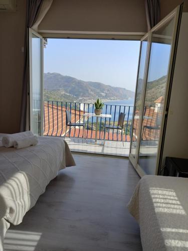 Bed & Breakfast Athena Charming Rooms