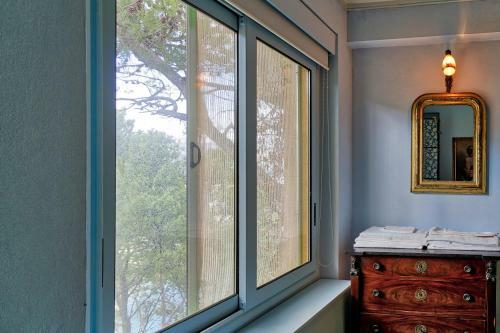 Luxury Apartment And Charm Sea View Isola Bella