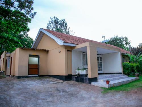 Bed & Breakfast Amrage Suites Muyenga