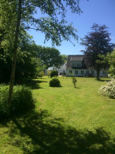 Bed & Breakfast Holmegaarden B & B-k