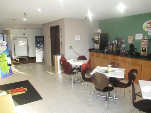 Hotel Super 8 Richmond