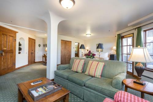 Hotel Goldener Hirsch Inn Park City