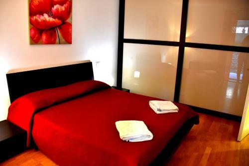 Taormina Sunny Apartment - Taormina Holidays