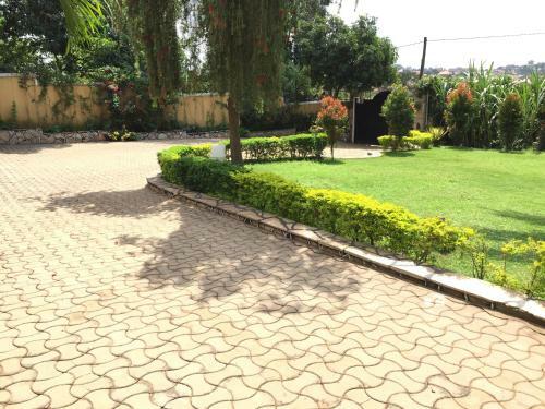 Hedge Guest House
