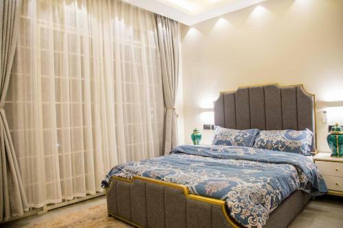 Apartamento Luxe-3bedroom Condo With Lake And Golfcourse Views