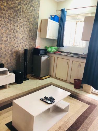 Apartamento Amani Homes 5