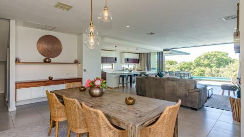 Villa 8 Oceans Edge, Zimbali Coastal Resort, Ballito