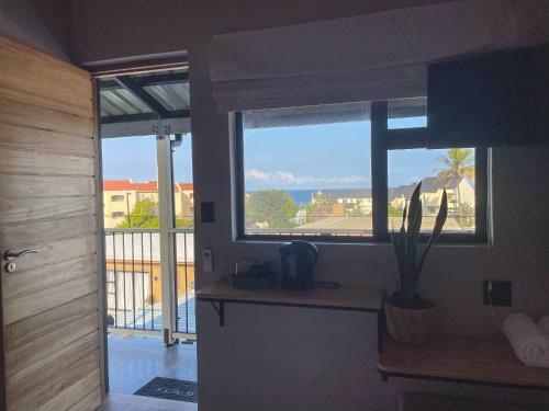 Hostal Le Bezz Guesthouse
