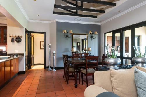 Zimbali - Zke7 - 5 Bedroom Home