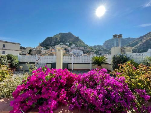 Luxury Apartment Taormina With Pool And Parking
